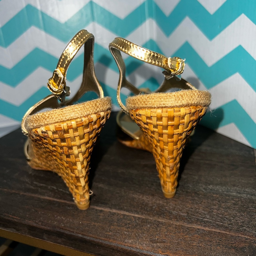 Prada Metallic Gold Straw Raffia Wedge Sandals Women's Size EU 39 - Picture 4 of 8